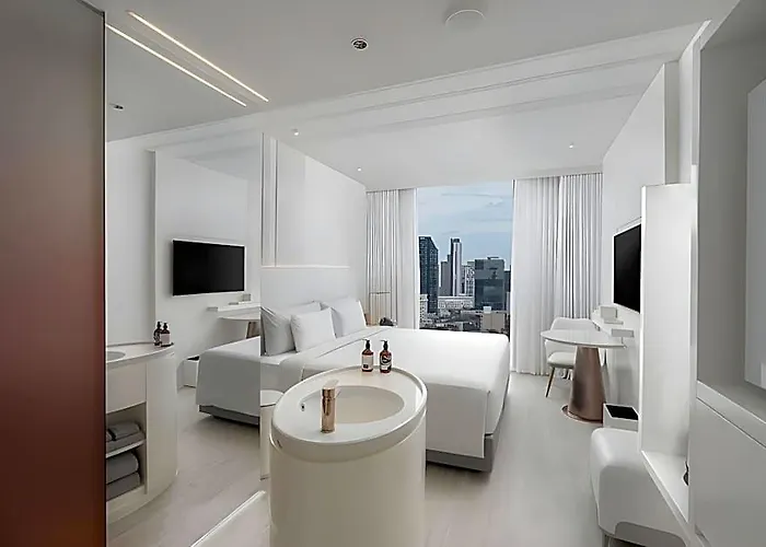 Innside By Melia Sukhumvit Hotel 5*